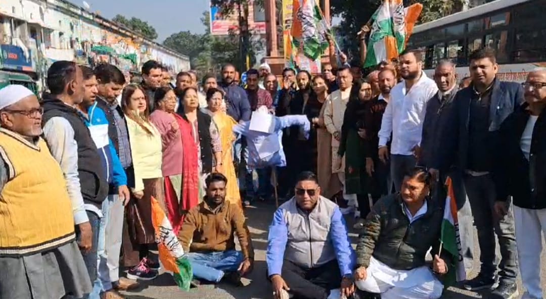 हिंदू अल्पसंख्यकों पर मोदी सरकार की निष्क्रियता के खिलाफ विरोध प्रदर्शन