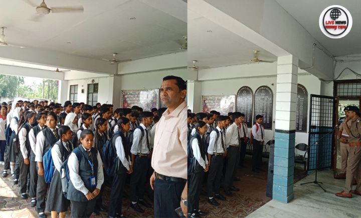हरिद्वार पुलिस द्वारा दून पब्लिक स्कूल रुड़की में छात्रों को नशामुक्त देवभूमि और साइबर अपराधों से बचाव पर जागरूक करती हुई गोष्ठी।