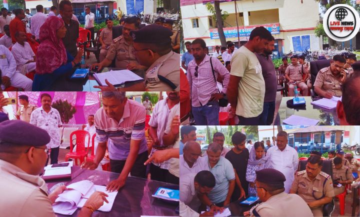 “मंगलौर कोतवाली में थाना दिवस के दौरान समस्याएं लेकर पहुंचे लोग और मौजूद पुलिस अधिकारी”