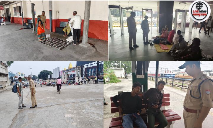 दीपावली पर्व से पहले रेलवे स्टेशन पर जीआरपी द्वारा सुरक्षा जांच करते हुए पुलिसकर्मी।