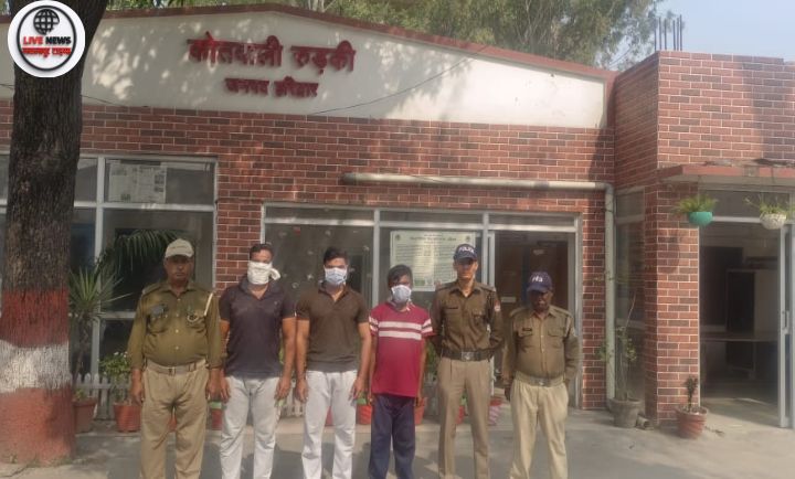 हरिद्वार जिले के रुड़की ढण्डेरा क्षेत्र में झगड़ा कर रहे तीन युवकों को पुलिस ने गिरफ्तार किया।