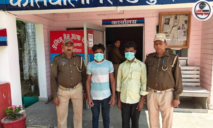 "सिडकुल पुलिस टीम द्वारा सट्टा खेलते आरोपियों से ₹3230 नकद और सट्टा पर्चा बरामद"