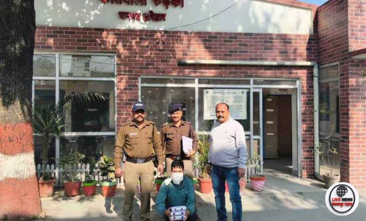 रुड़की पुलिस द्वारा चोरी के गहने बरामद कर आरोपी को गिरफ्तार करने की तस्वीर