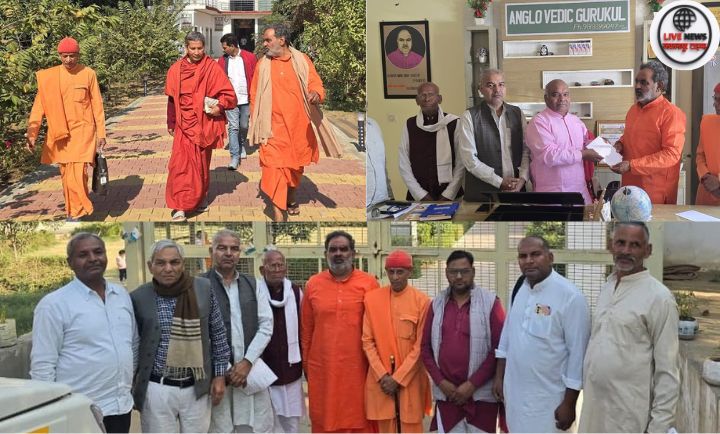 स्वामी यतीश्वरानंद हरिद्वार में आर्य समाज की शोभायात्रा के प्रचार अभियान के दौरान लोगों से संवाद करते हुए।”