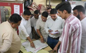 जसपुर नगर पालिका में मंत्री का औचक निरीक्षण, कई अधिकारी गैरहाजिर मिले, मौके पर दिए सख्त कार्रवाई के आदेश…