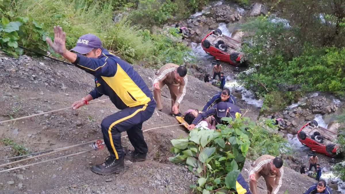 उत्तराखंड में बड़ा हादसा! गहरी खाई में गिरी कार, 5 लोग घायल; दो की हालत गंभीर…