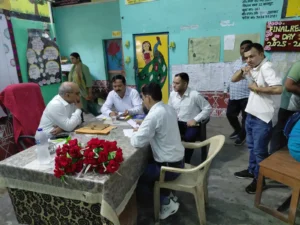 खानपुर के 4 बूथों पर पहुंचे गढ़वाल आयुक्त आनंद स्वरूप, मतदाता सूची को लेकर दिए सख्त निर्देश…