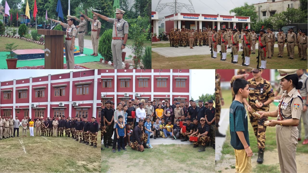 हरिद्वार जीआरपी पुलिस लाइन में 80वें स्वतंत्रता दिवस समारोह के दौरान ध्वजारोहण करतीं एसपी अरुणा भारती