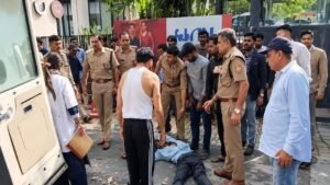 देहरादून में पासपोर्ट बनवाने पहुंचे युवक पर गिरी दीवार हादसे में हुआ घायल मची अफरा-तफरी…