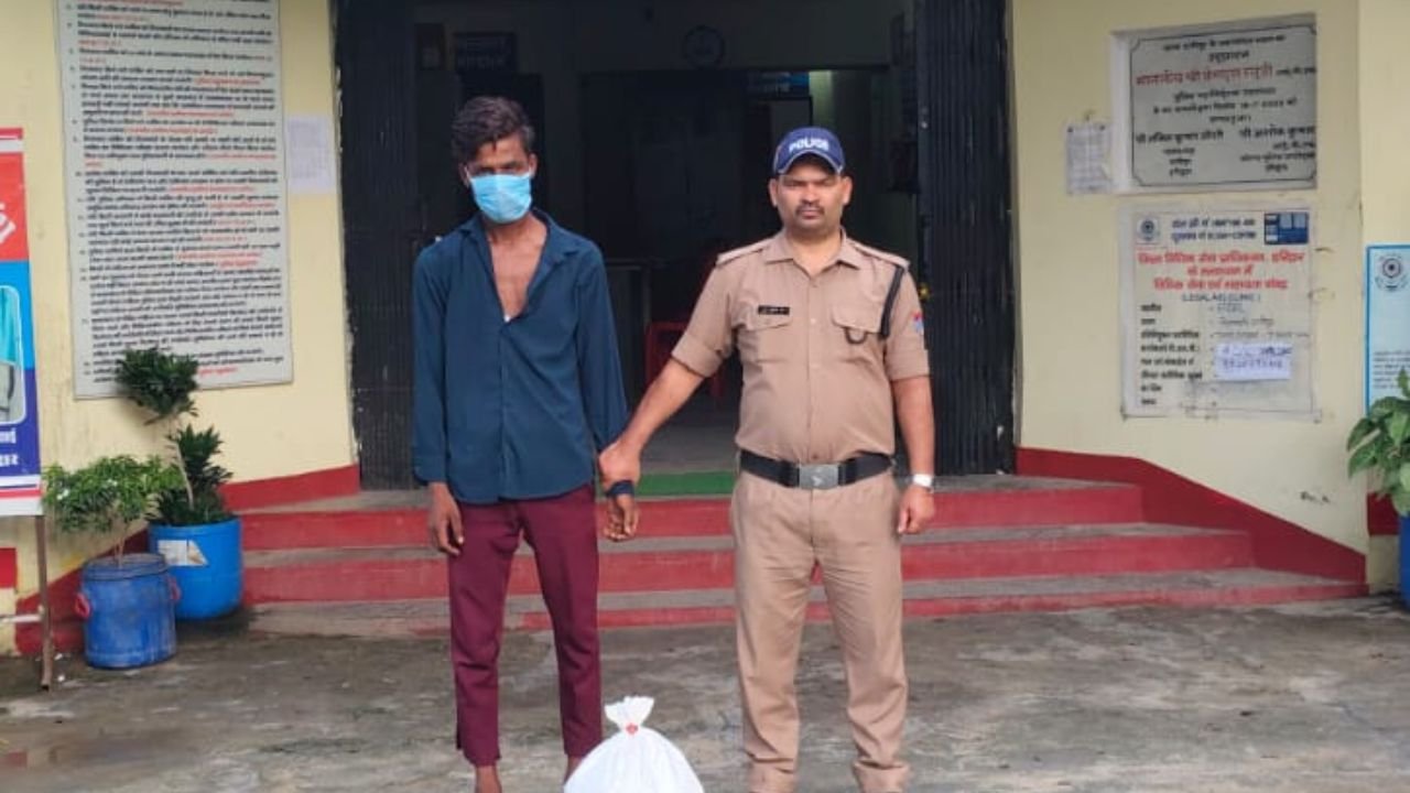 हरिद्वार के रानीपुर क्षेत्र में पुलिस कार्रवाई के दौरान बरामद 46 पव्वे देशी शराब