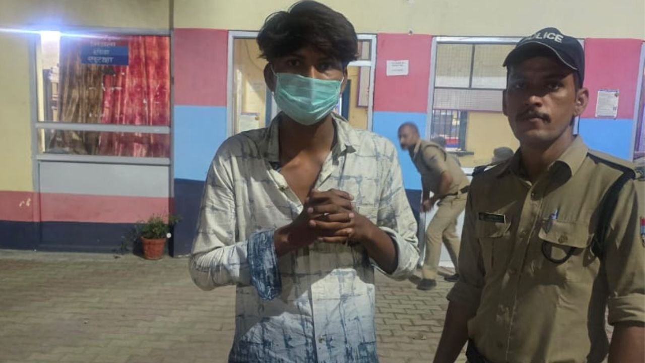 कांवड़िए की कांवड़ खंडित होने पर विवाद मारपीट और कार में तोड़फोड़ मंगलौर पुलिस ने एक आरोपी पकड़ा…
