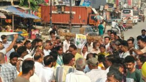 किच्छा निकाय चुनाव विवाद के बाद भाजपा का प्रदर्शन राजेश प्रताप सिंह पर कार्रवाई की मांग…