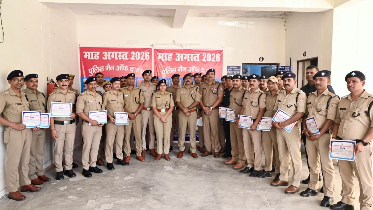 हरिद्वार पुलिस कार्यालय में एसएसपी नवनीत सिंह की अध्यक्षता में आयोजित सैनिक सम्मेलन