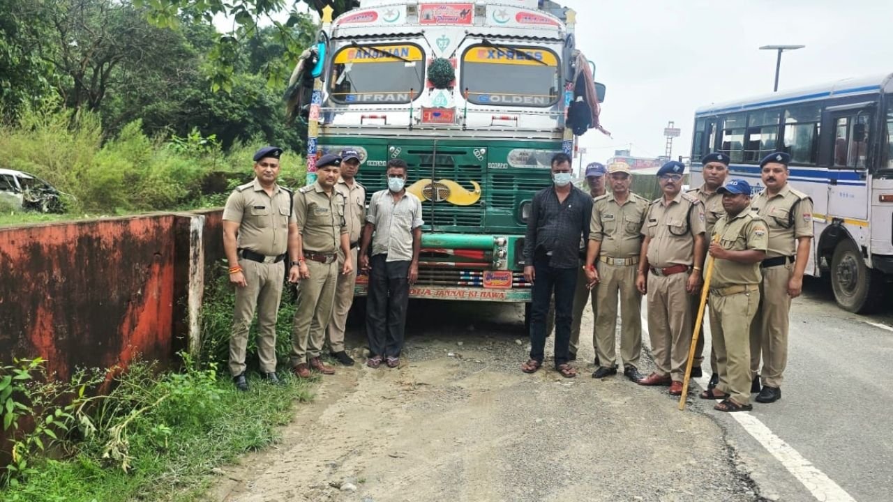 माइनिंग चेक पोस्ट से चोरी 12 टायरा ट्रक 48 घंटे में बरामद श्यामपुर पुलिस ने दो आरोपियों को पकड़ा…
