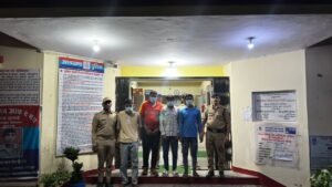 रानीपुर पुलिस ने ऑपरेशन प्रहार के तहत एक वारंटी को किया गिरफ्तार…