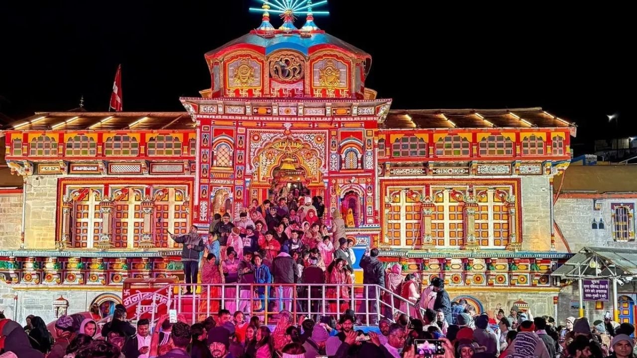 बदरीनाथ धाम में देवभूमि कल्चरल फेस्टिवल के दौरान तेज साउंड को लेकर उठे सवाल
