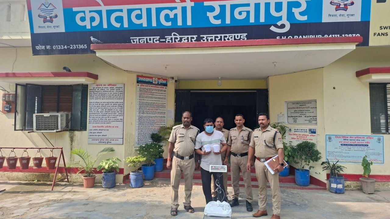 हरिद्वार के रानीपुर सलेमपुर में पुलिस कार्रवाई के दौरान बरामद पशु कटान उपकरण